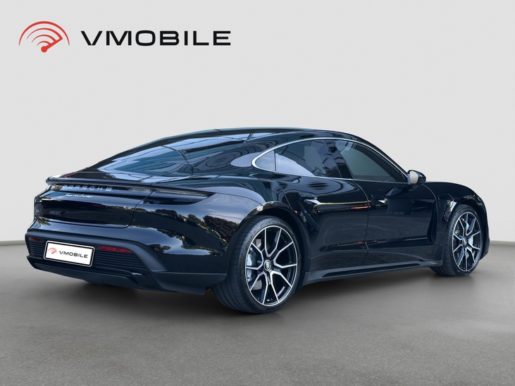 Porsche Taycan Turbo