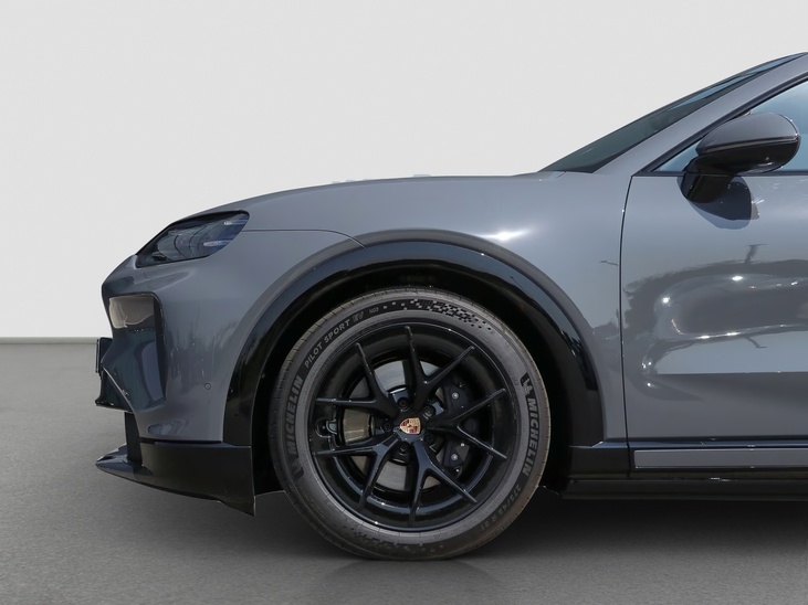 Porsche Cayenne Coupe Electric