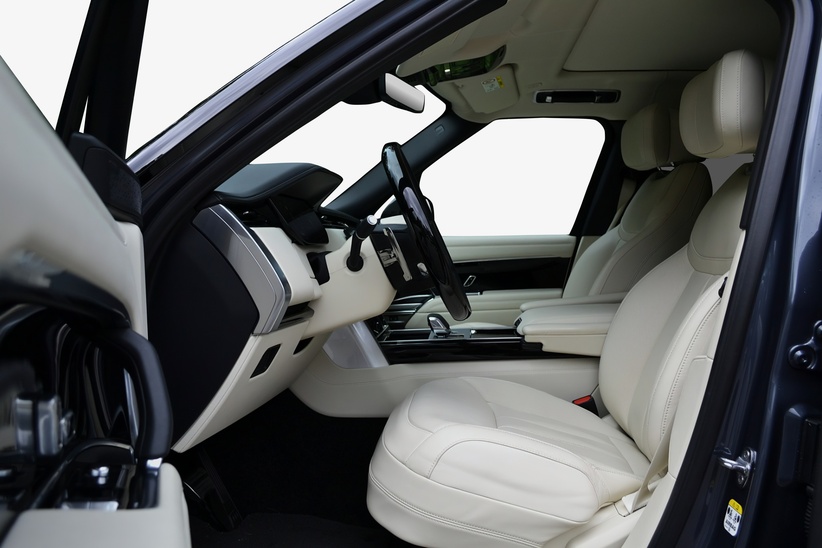 Range Rover D350 Autobiography