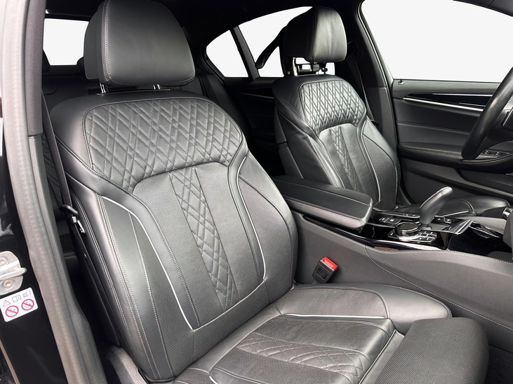 BMW 540i xDrive M Sport