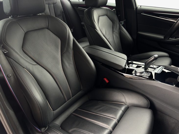 BMW 545e xDrive M Sport