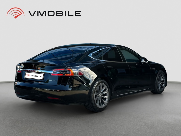 Tesla Model S Long Range