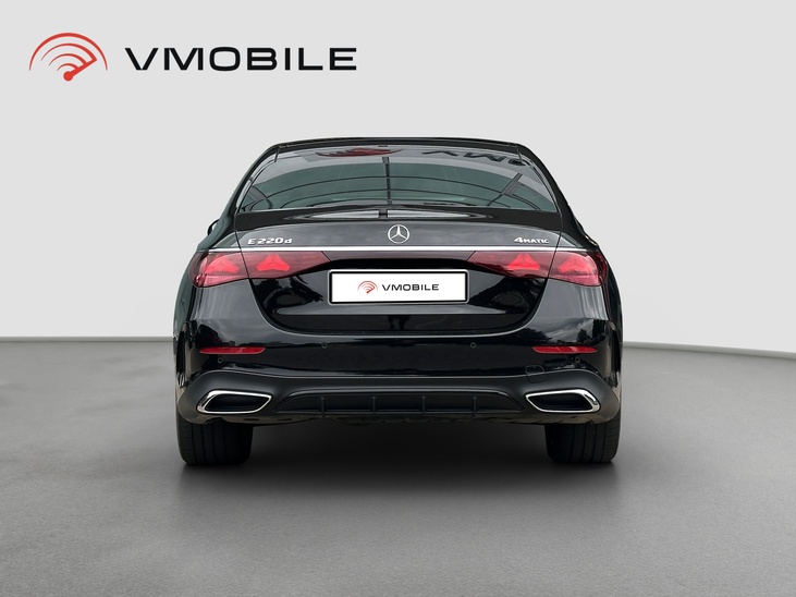 Mercedes-Benz E 220d 4MATIC AMG Line