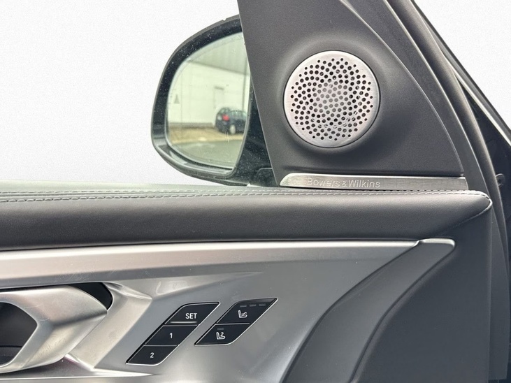 BMW XM