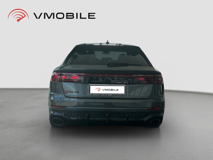 Audi RSQ8 Quattro